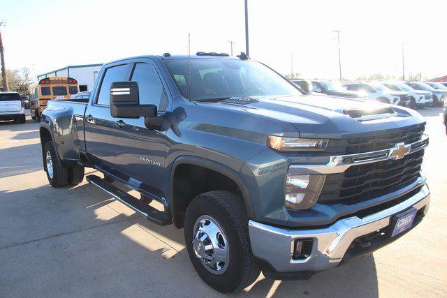 2025 Chevrolet Silverado 3500HD 4WD Crew Cab Long Bed LT