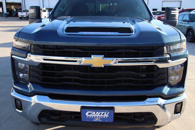 2025 Chevrolet Silverado 3500HD 4WD Crew Cab Long Bed LT