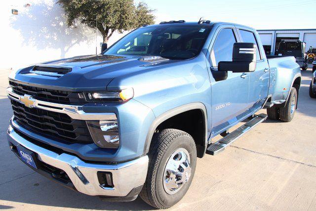 2025 Chevrolet Silverado 3500HD 4WD Crew Cab Long Bed LT