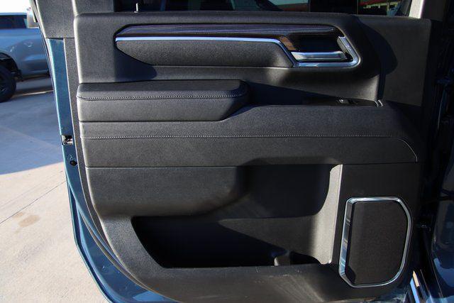 2025 Chevrolet Silverado 3500HD 4WD Crew Cab Long Bed LT