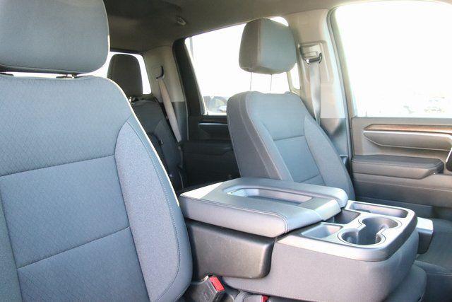 2025 Chevrolet Silverado 3500HD 4WD Crew Cab Long Bed LT