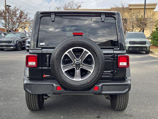 2023 Jeep Wrangler 4-Door Sahara 4x4