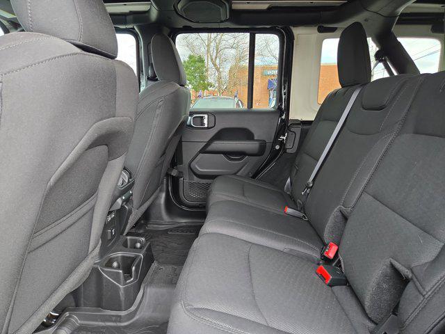 2023 Jeep Wrangler 4-Door Sahara 4x4
