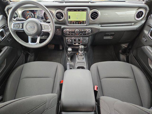 2023 Jeep Wrangler 4-Door Sahara 4x4