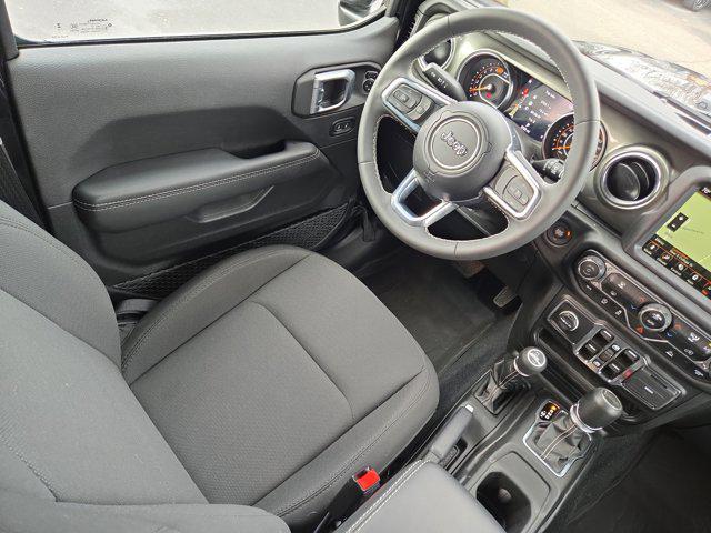 2023 Jeep Wrangler 4-Door Sahara 4x4