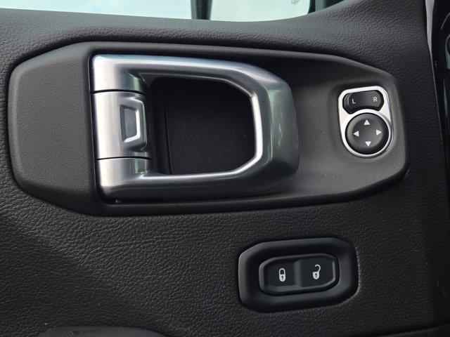 2023 Jeep Wrangler 4-Door Sahara 4x4