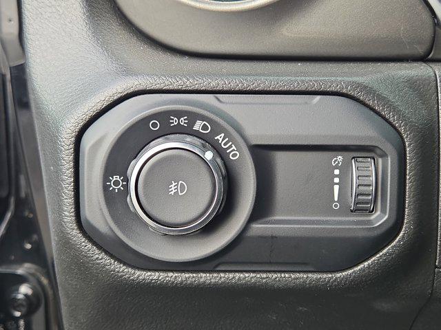 2023 Jeep Wrangler 4-Door Sahara 4x4