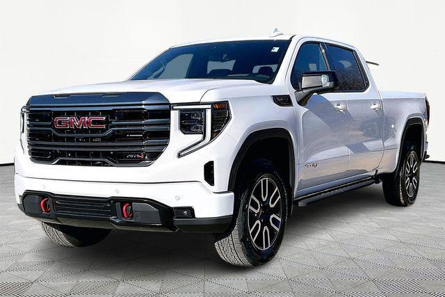 2022 GMC Sierra 1500 4WD Crew Cab Standard Box AT4