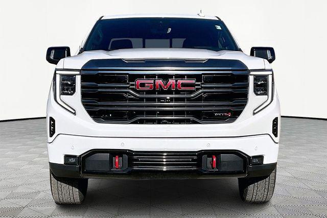 2022 GMC Sierra 1500 4WD Crew Cab Standard Box AT4