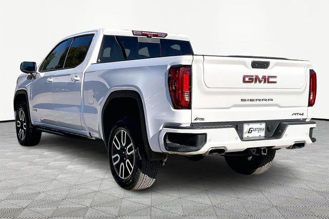 2022 GMC Sierra 1500 4WD Crew Cab Standard Box AT4