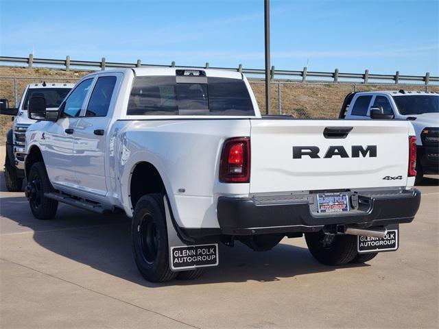 2026 RAM Ram 3500 RAM 3500 TRADESMAN CREW CAB 4X4 8 BOX