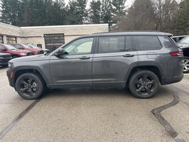 2023 Jeep Grand Cherokee L Limited 4x4 2023 Jeep Grand Cherokee L Limited 4x4