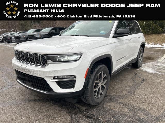 2023 Jeep Grand Cherokee Limited 4x4 2023 Jeep Grand Cherokee Limited 4x4