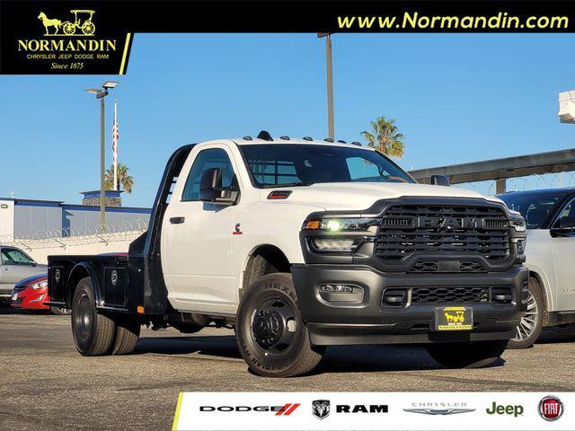 2026 RAM Ram 3500 Chassis Cab RAM 3500 TRADESMAN CHASSIS REGULAR CAB 4X4 60 CA
