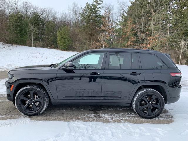 2023 Jeep Grand Cherokee Altitude 4x4