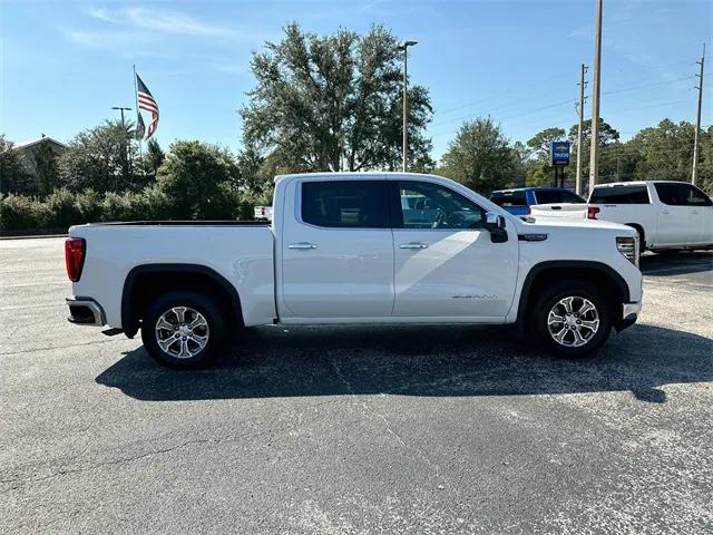 2025 GMC Sierra 1500 2WD Crew Cab Short Box SLT