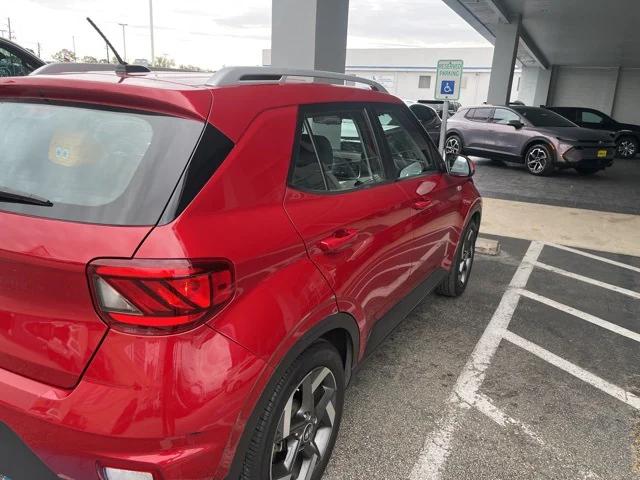 2023 Hyundai Venue SEL