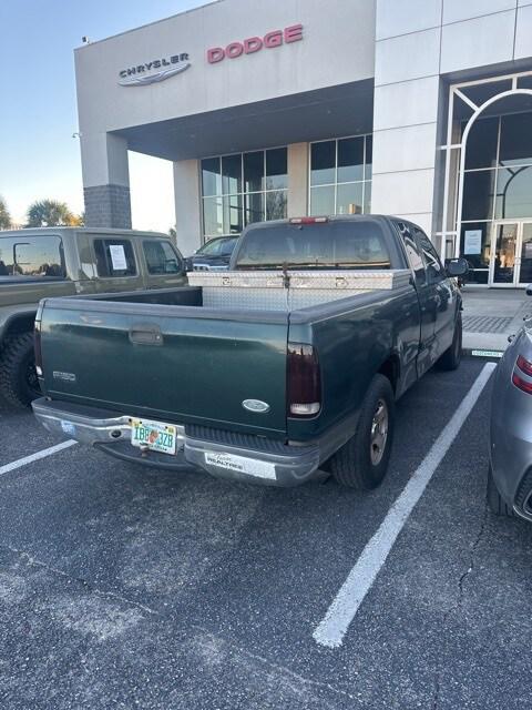 2001 Ford F-150 Lariat