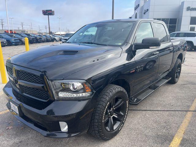 2018 RAM 1500 Night Crew Cab 4x4 57 Box 2018 RAM 1500 Night Crew Cab 4x4 57 Box