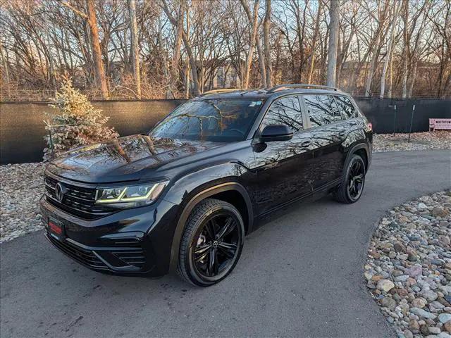 2023 Volkswagen Atlas 3.6L V6 SEL R-Line Black