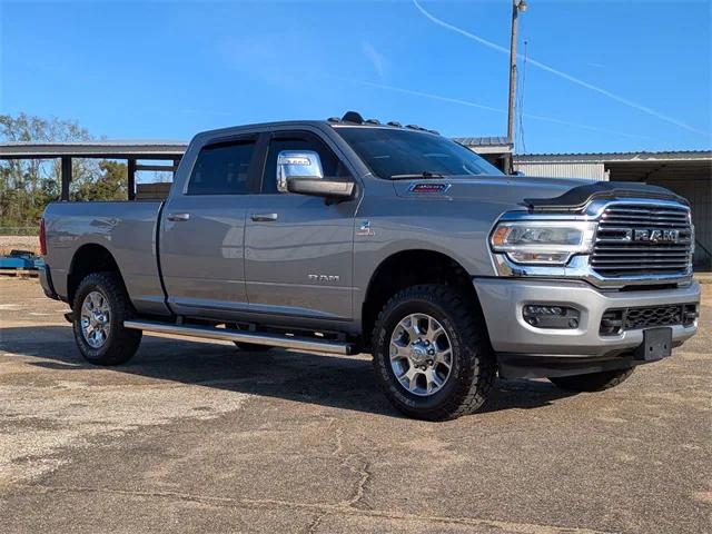 2023 RAM 3500 Laramie Crew Cab 4x4 64 Box