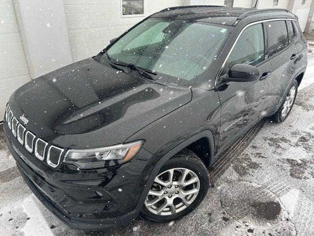 2022 Jeep Compass Latitude Lux 4x4 2022 Jeep Compass Latitude Lux 4x4