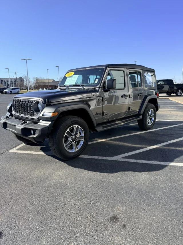 2025 Jeep Wrangler 4-Door Sport 4x4