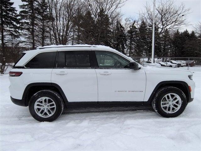 2024 Jeep Grand Cherokee Laredo X 4x4