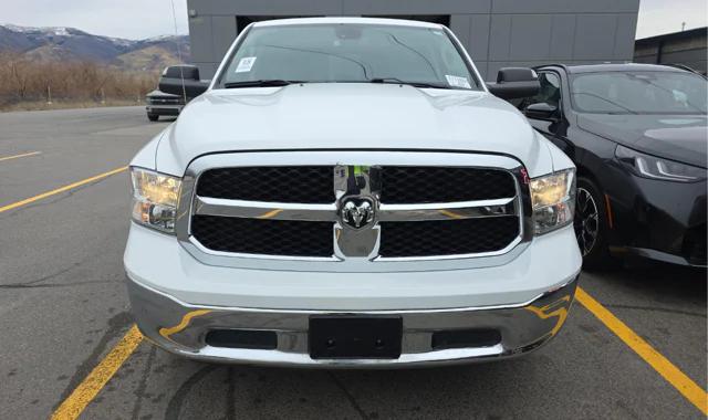 2023 RAM 1500 Classic SLT Crew Cab 4x4 57 Box