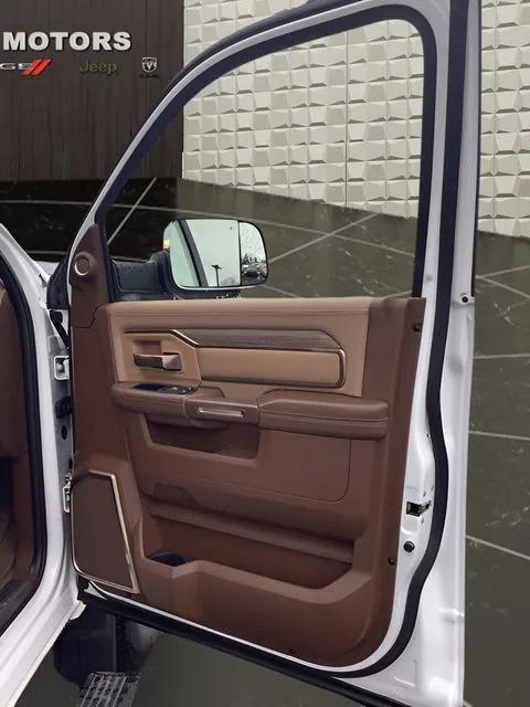 2022 Ram 3500 Limited Longhorn Crew Cab 4x4 6'4" Box