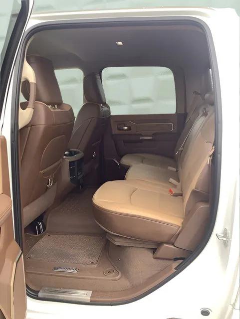 2022 Ram 3500 Limited Longhorn Crew Cab 4x4 6'4" Box