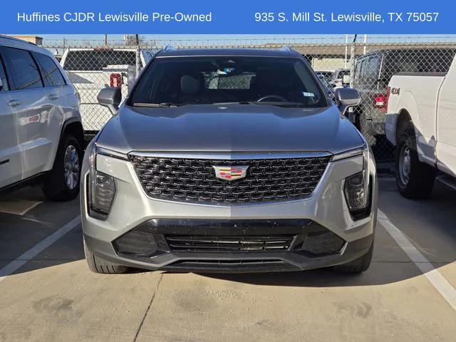2024 Cadillac XT4 FWD Premium Luxury