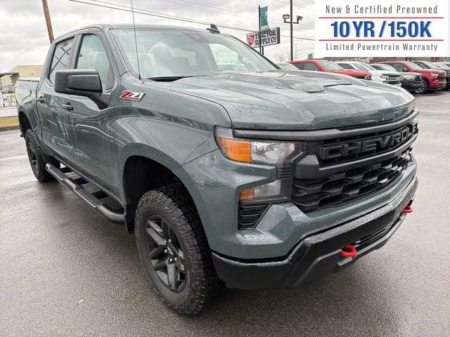 2025 Chevrolet Silverado 1500 4WD Crew Cab Short Bed Custom Trail Boss