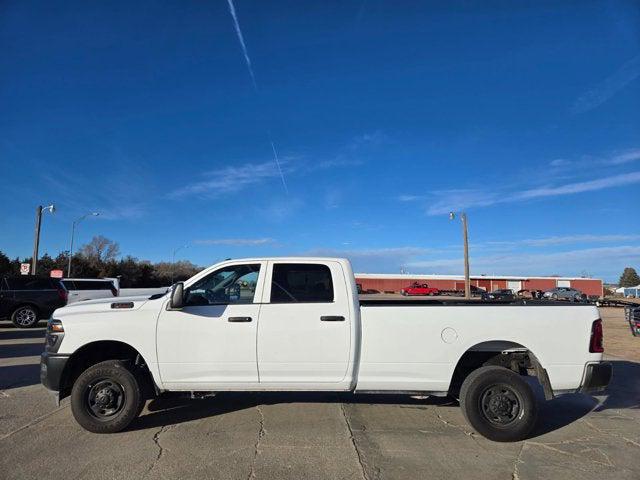 2025 RAM 2500 Tradesman Crew Cab 4x4 8 Box