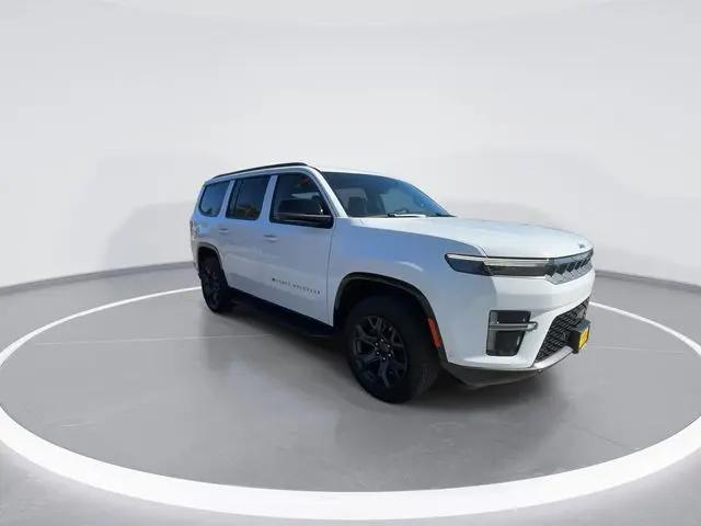 2026 Jeep Grand Wagoneer Limited Altitude 4x4