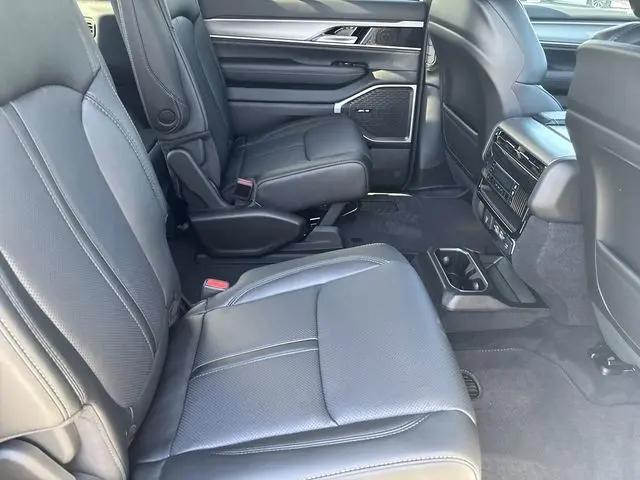 2026 Jeep Grand Wagoneer Limited Altitude 4x4