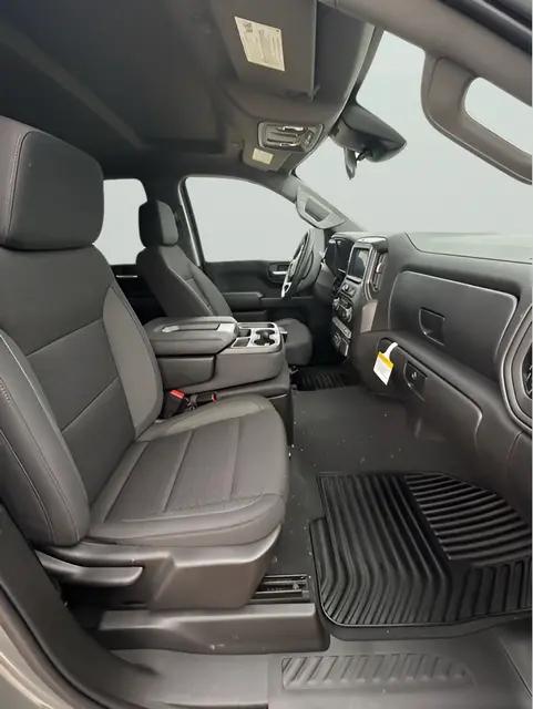 2026 Chevrolet Silverado 1500 4WD Crew Cab Short Bed Custom Trail Boss