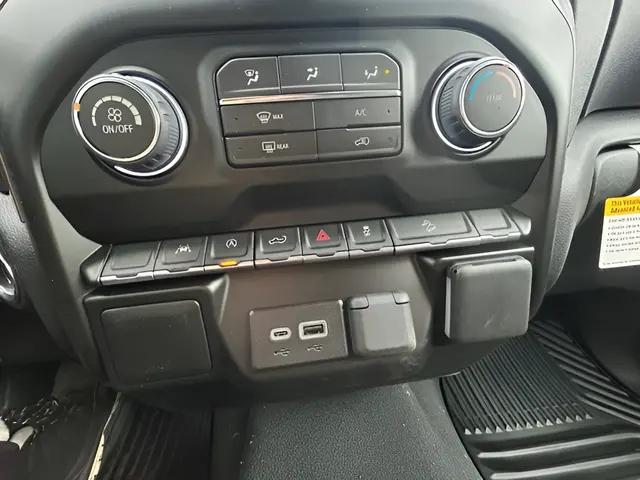 2026 Chevrolet Silverado 1500 4WD Crew Cab Short Bed Custom Trail Boss