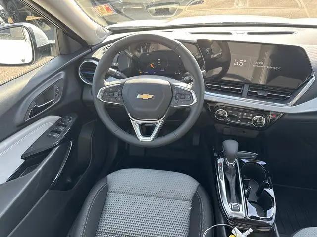 2026 Chevrolet Trax FWD LT