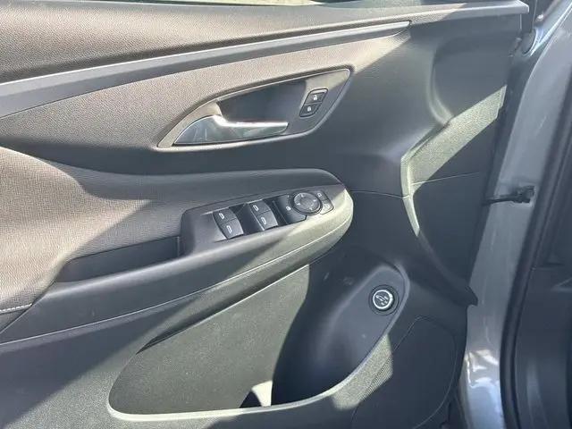 2026 Buick NV Preferred FWD