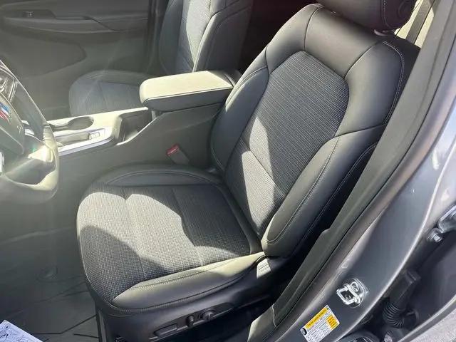 2026 Buick NV Preferred FWD