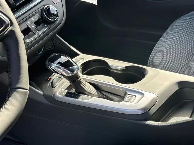 2026 Buick NV Preferred FWD