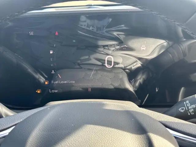 2026 Buick NV Preferred FWD
