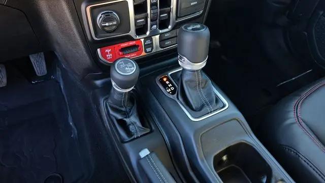 2026 Jeep Wrangler 4-Door Recon 4x4