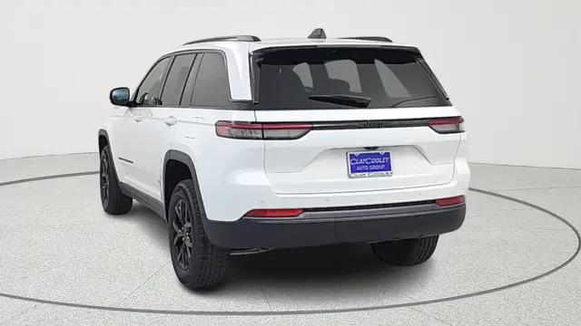2026 Jeep Grand Cherokee Altitude 4x2