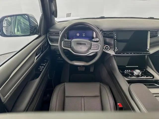 2026 Jeep Grand Wagoneer L 4x4