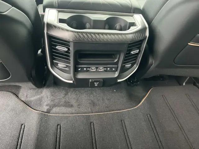 2026 Ram 1500 Tungsten Crew Cab 4x4 57 Box