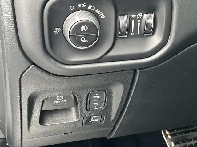 2026 Ram 1500 Tungsten Crew Cab 4x4 57 Box