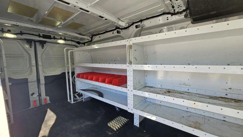2017 Ford Transit w/60/40 Side Door w/RWB