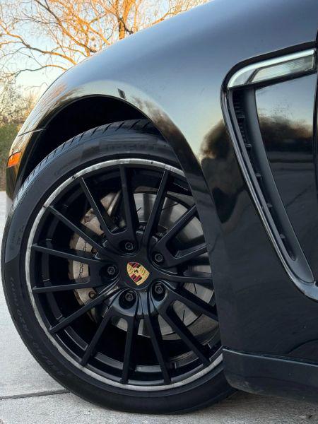 2016 Porsche Panamera S